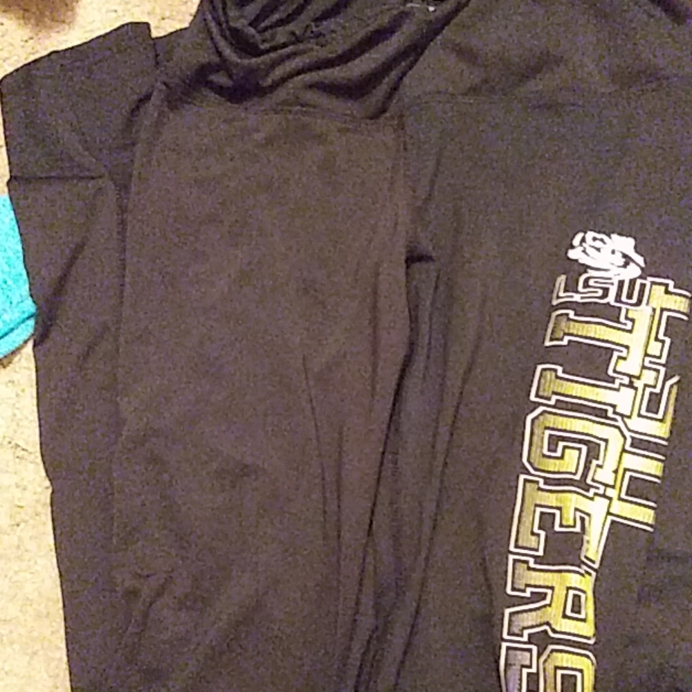 LSU yoga pants